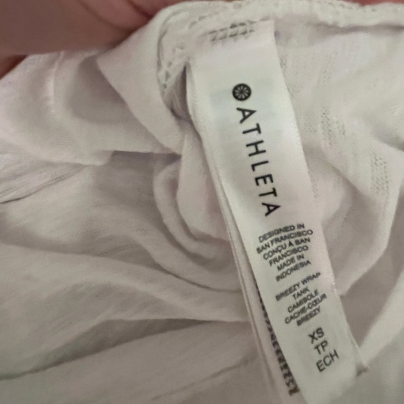Athleta white cross cross xs shirt - Picture 3 of 4